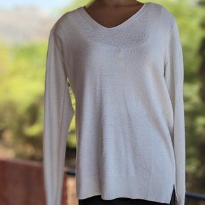 V Neck pullover sweater